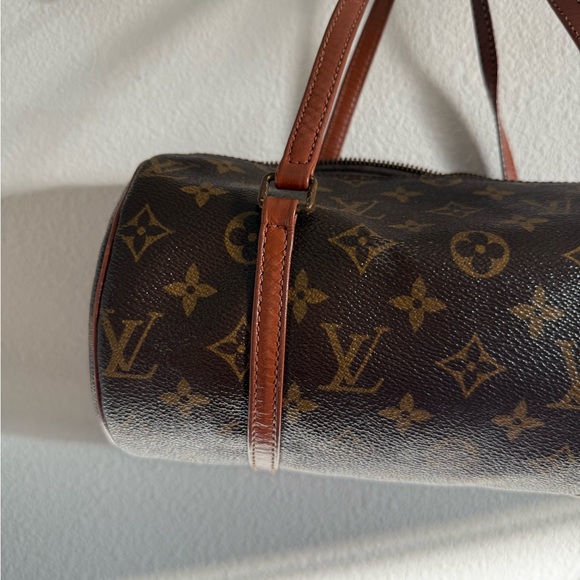 Louis Vuitton LV Monogram Papillon Vintage Bag - Picture 4 of 10
